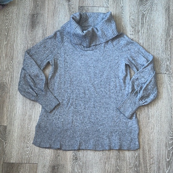 Anthropologie Paloma Gray Knit Sweater size medium cowl neck - Picture 1 of 9